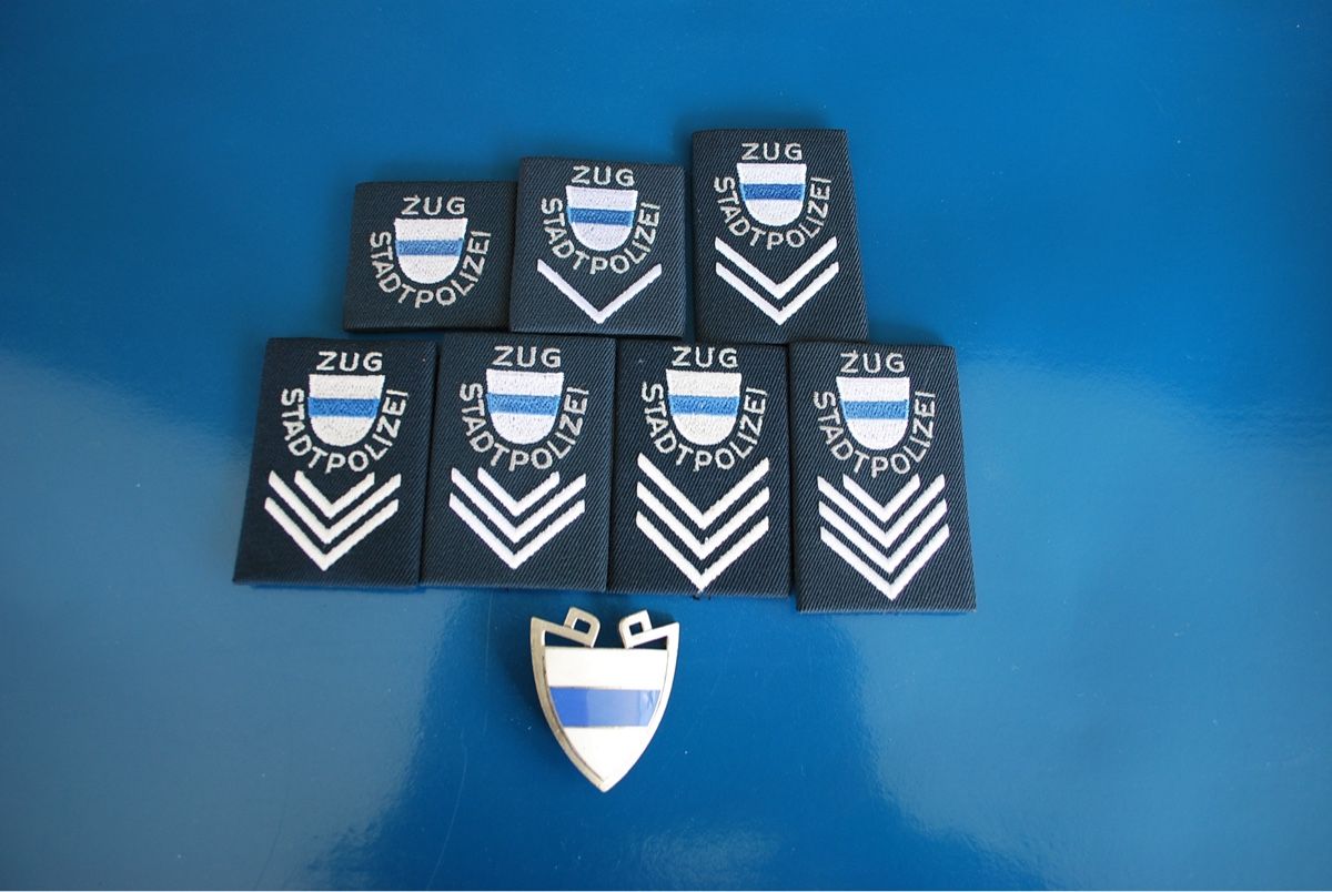 Swiss Plaquettes & Badges: Lot Kapo Zug – D'occasion à Biel/ Bienne par fusion54