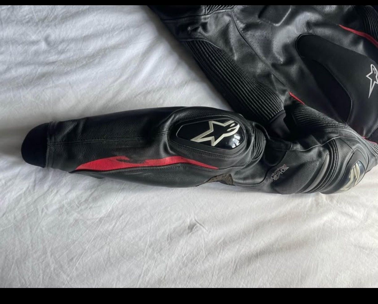 Alpinestars Lotti di vestiti: Combinaison moto Alpinestar – Usato da Genève venduto da Alex.Armada 2