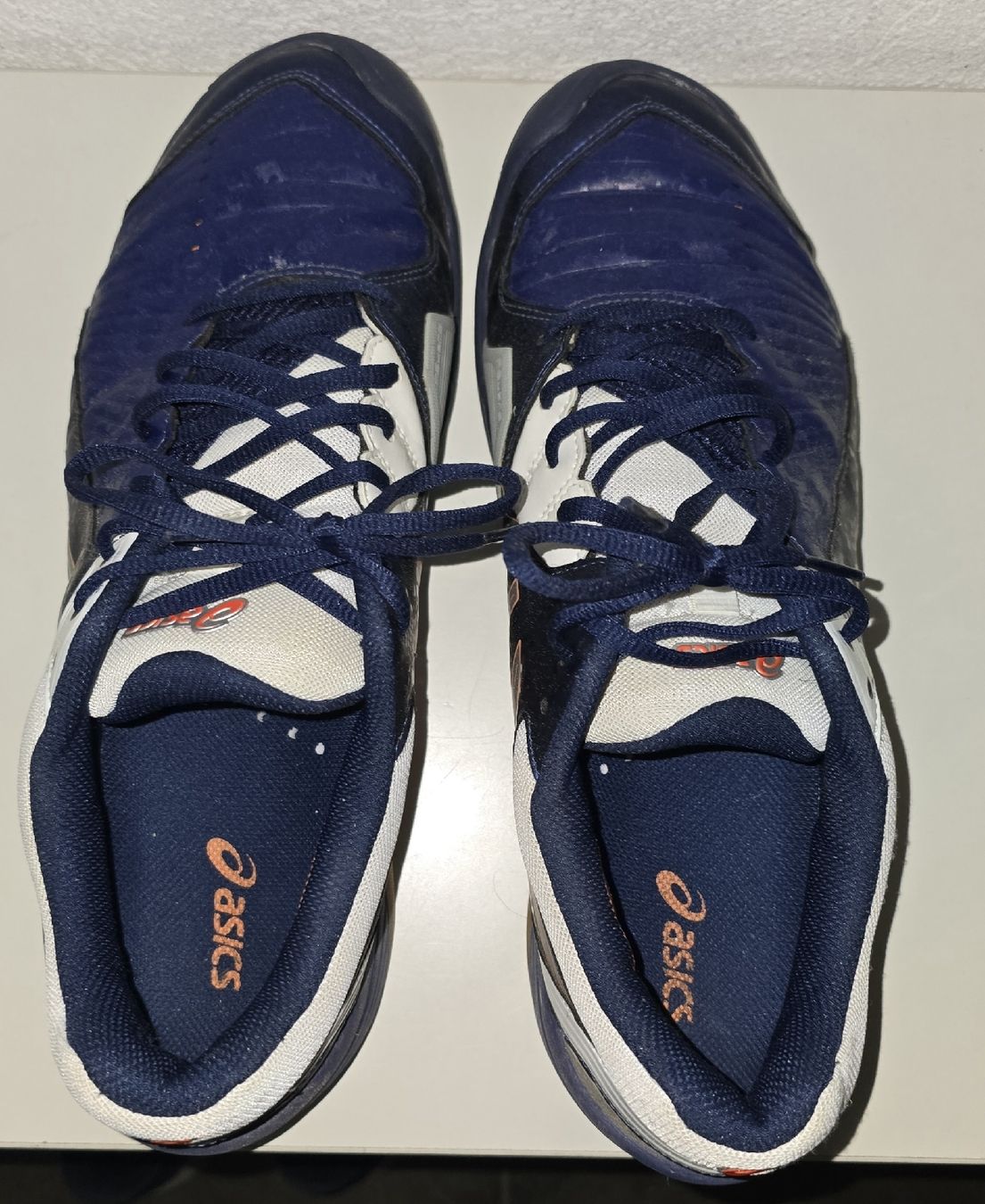 Asics Scarpe da uomo: Asics 46 bleues en excellent état  – Usato da Champlan venduto da Sgosteli