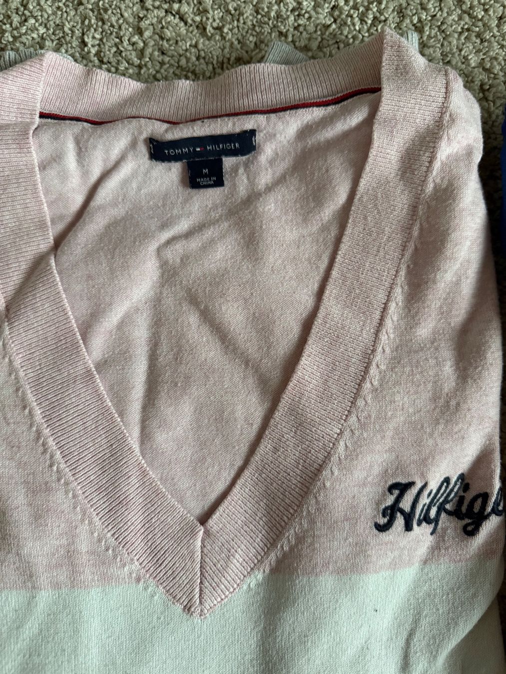 Tommy Hilfiger Maglioni & Felpe: TOMMY HILFIGER SET Pullover – Usato da Frutigen venduto da Saendlae 1