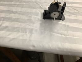 GETRIEBE MOTOR 200V MIT ENDSCHALTER