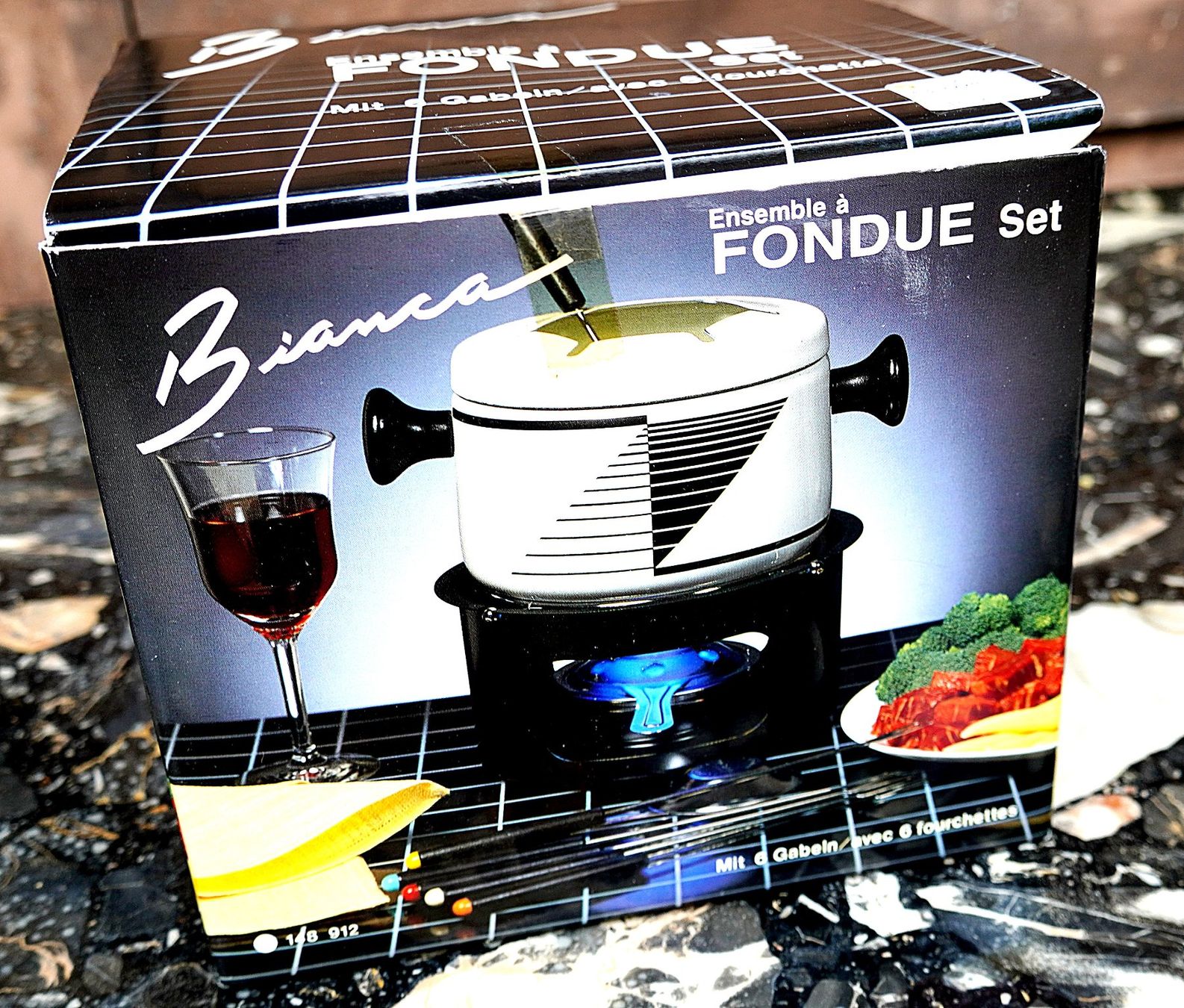 Elettrodomestici da cucina: Fondue Set mit 6 Gabeln nageneu – Usato da Baar venduto da 2cvbaar