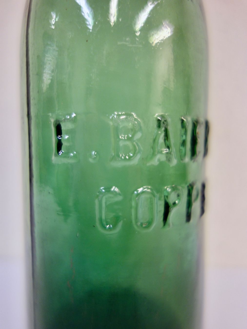 Bicchieri, Caraffe & Bottiglie: kleine alte Flasche E. BAIERLÉ COPPET – Usato da Kerzers venduto da Flaschenposten 5