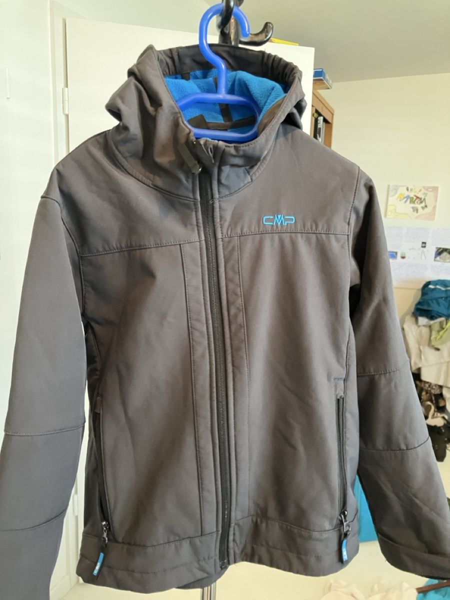 CMP Giacche & Cappotti: Wasserabweisende CMP Softshell Jacke Gr. 140, Top Zustand – Usato da Olten venduto da uhluh