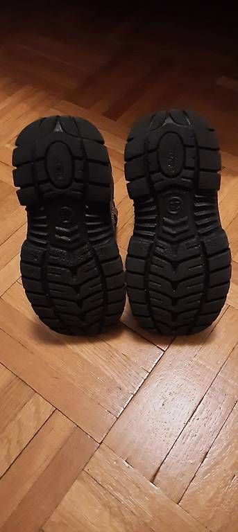 Scarpe per ragazzi: Scarpe invernali n. 25 – Usato da Tesserete venduto da bab_7ztk 1