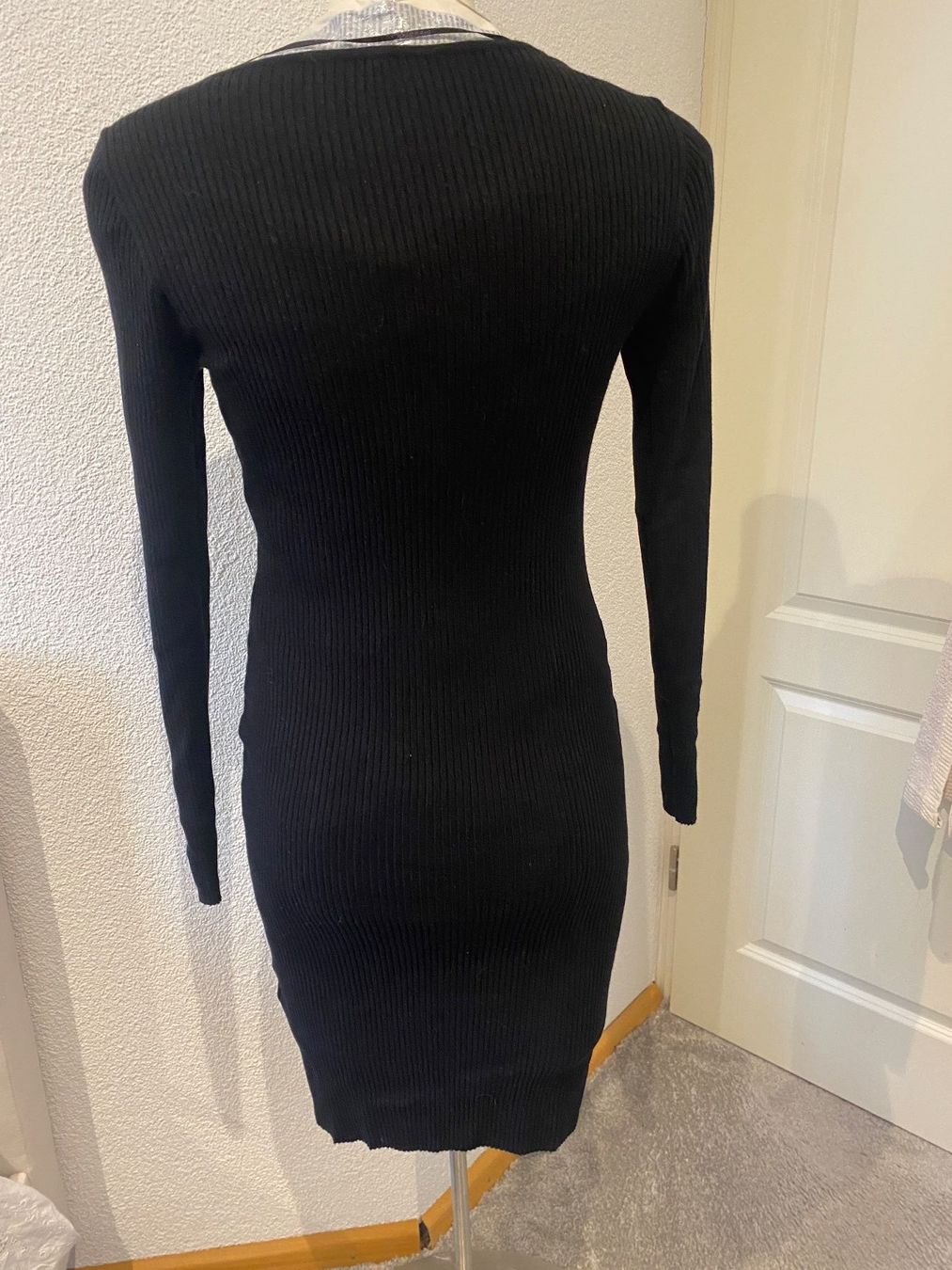 Robes: Kleid M neu – Neuf (Voir description) à Liestal par Goldart 2