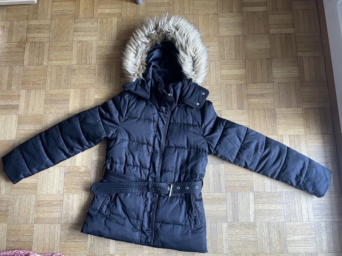 Giacche: Schicke Winterjacke mit Gürtel, Grösse S/M – Usato da Schliern b. Köniz venduto da tezi