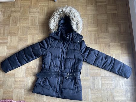 Schicke Winterjacke mit Gürtel, Grösse S/M