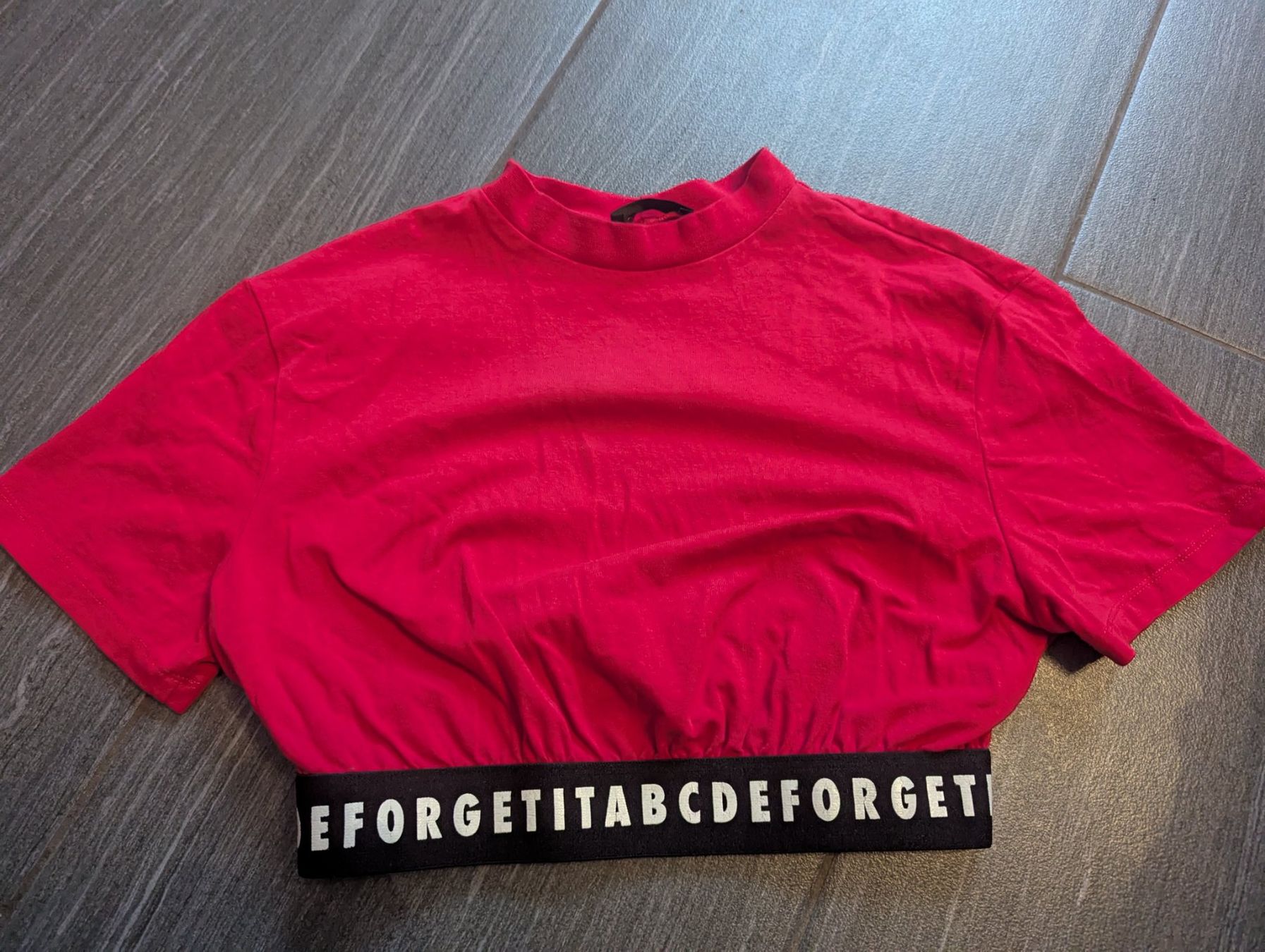 Camicette, T-shirt & Top: TShirt XS – Usato da Wangen ZH venduto da Nadja056