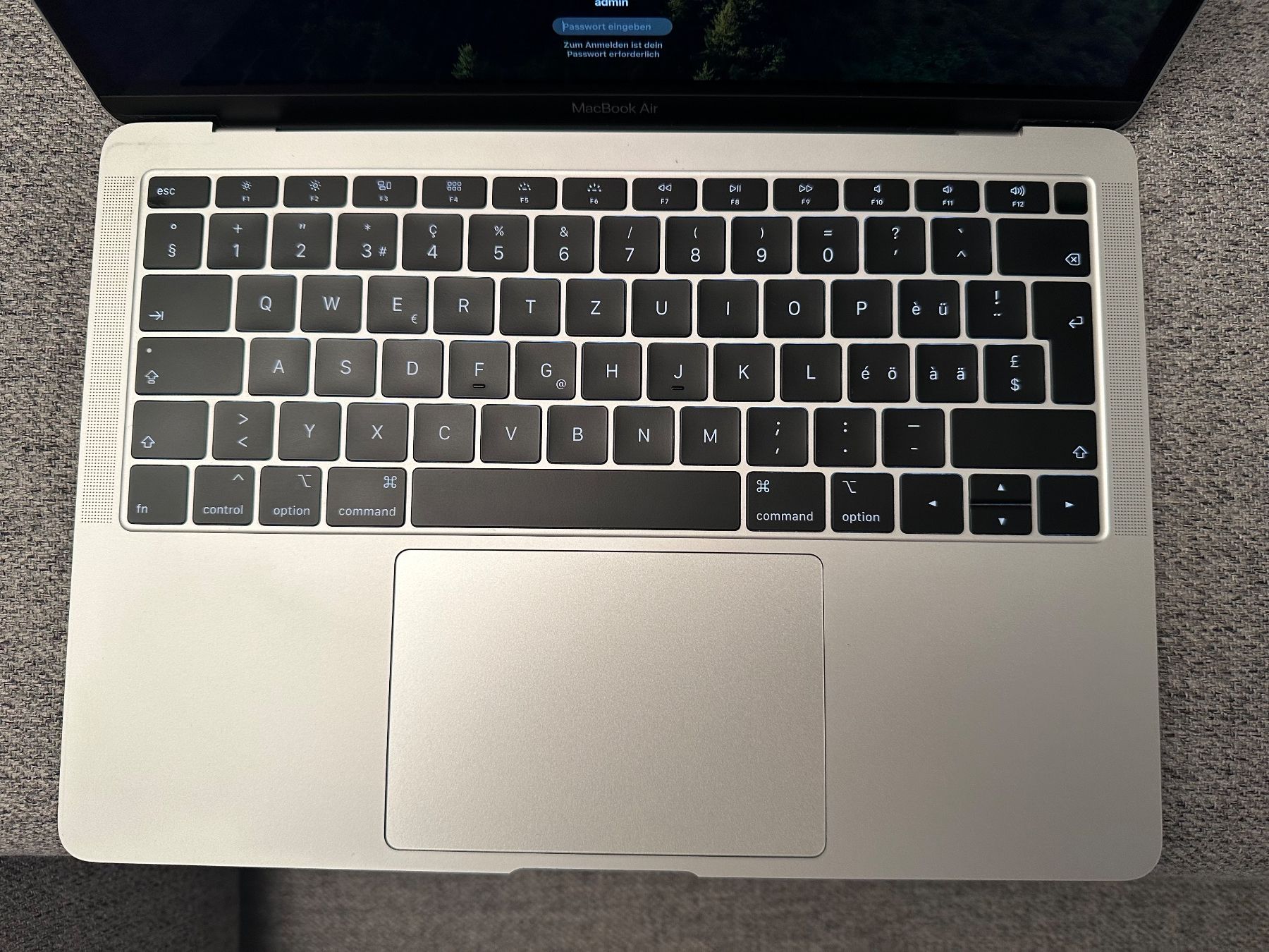 Apple Notebook: Macbook Air 2019 (silber) – Usato da Langenthal venduto da beli-1980 1