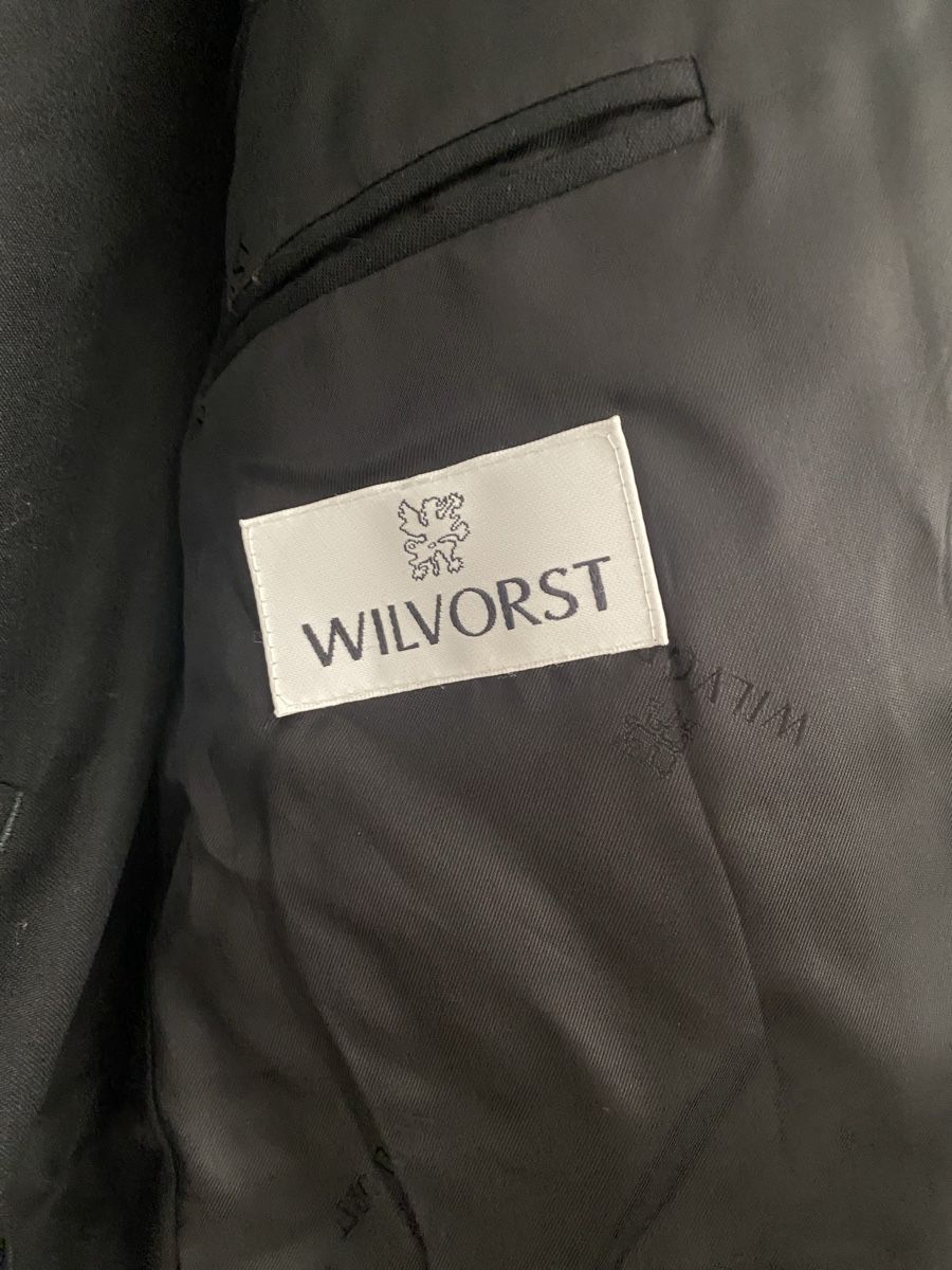 Completi: Wilvorst Anzug – Usato da Opfikon venduto da Luis144 1