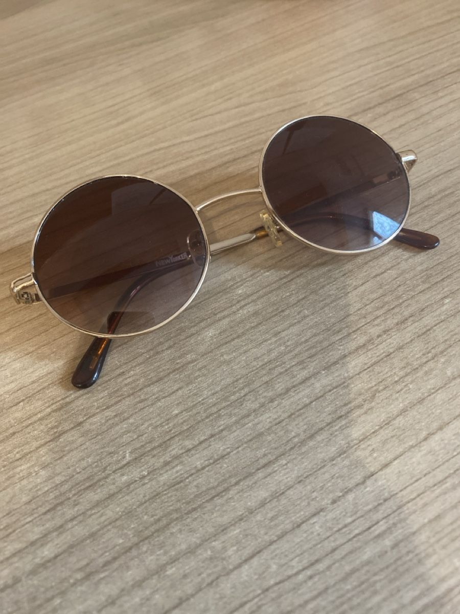 Occhiali & Lenti: Sonnenbrille New Yorker – Usato da Langenthal venduto da jessiica_z 1