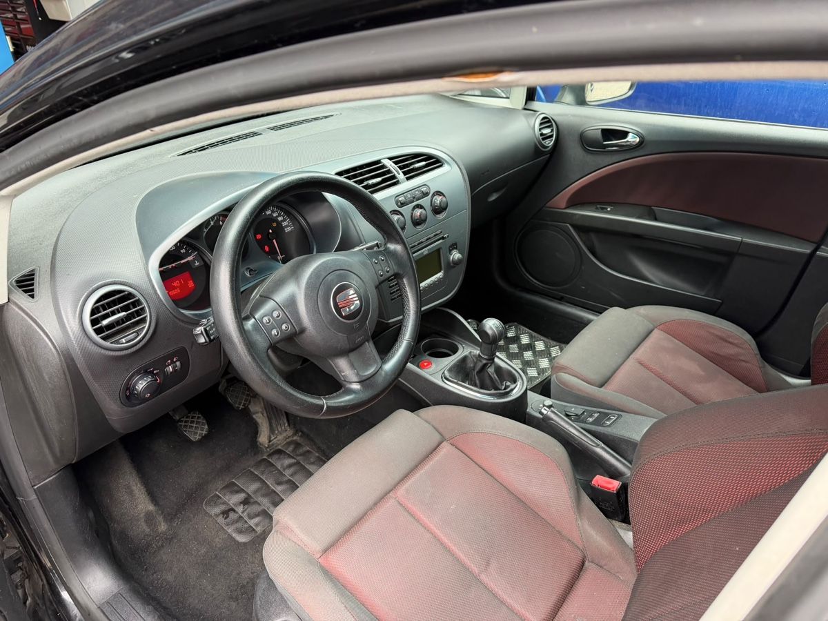 Seat Autos: Seat Leon 1.6 MPI – Defekt aus Balsthal von Momchi3 3