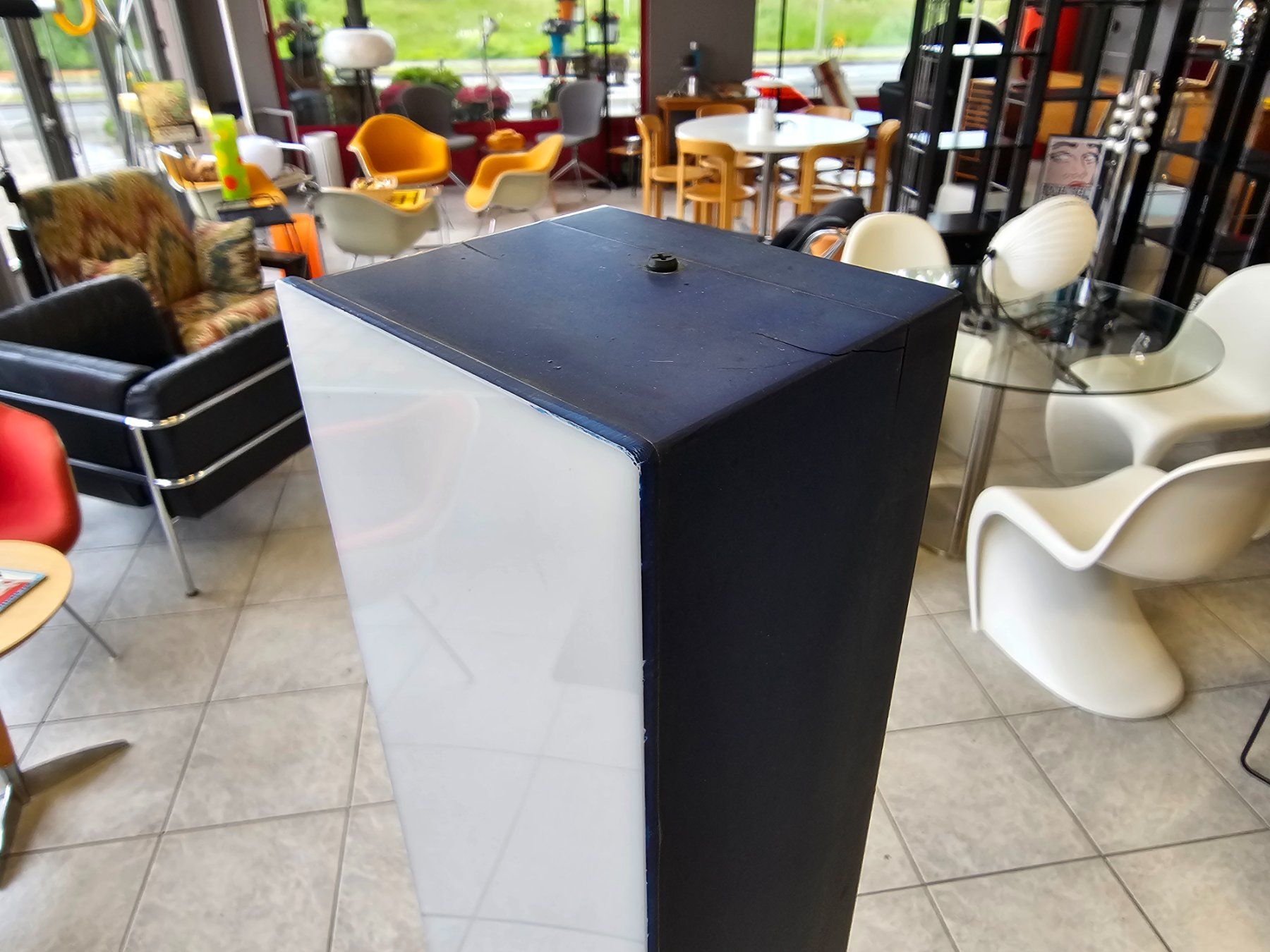 Lampen: I / - Leuchtbuchstabe Lightbox Leuchtreklame mit LED 1/2 – Gebraucht aus Nottwil von Wondewa-Shop 2