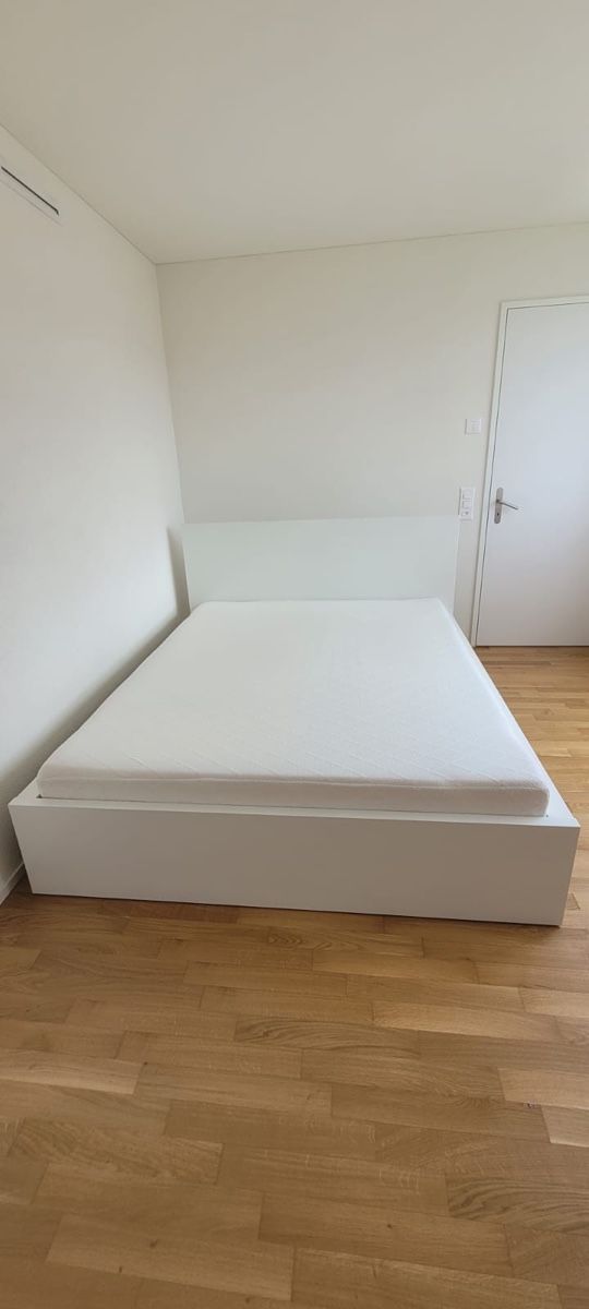 Letti: MALM IKEA Bed Frame, 2x Storage Drawers, White, 160x200cm – Nuovo (secondo la descrizione) da Dübendorf venduto da kor_vl99 7