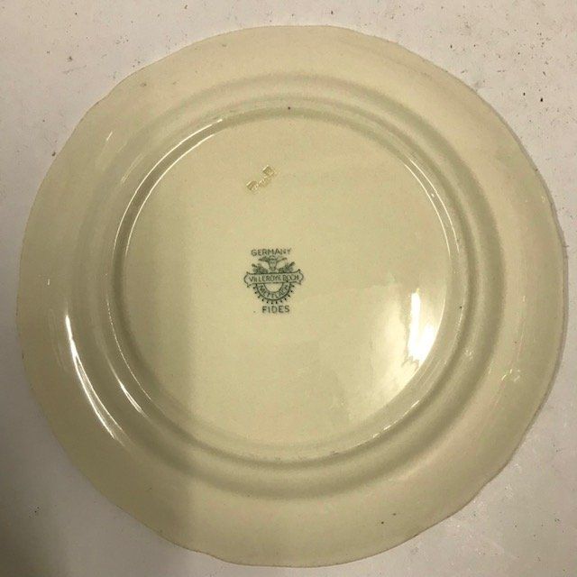 Villeroy & Boch Piatti: alter Teller von Villeroy & Boch blaue Randmusterung – Usato da Zürich venduto da gigimai67 2