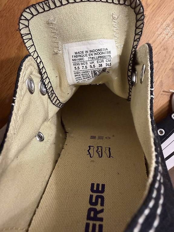 Scarpe da uomo: Converse schwarz Grösse 38 – Usato da Hagendorn venduto da Najomi 3