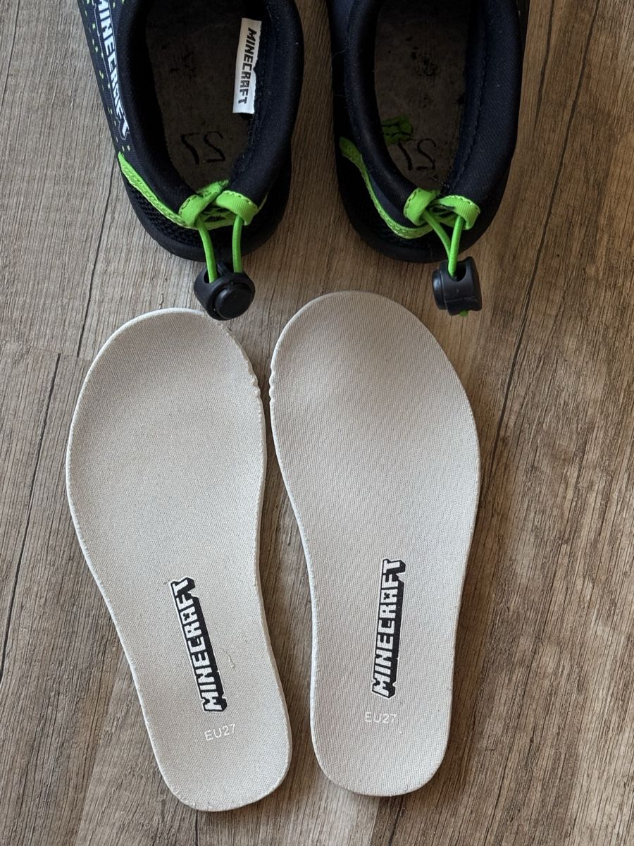 Schuhe für Jungen: Badeschuhe Grösse 27 – Gebraucht aus Aarau von AnaKruhol 2