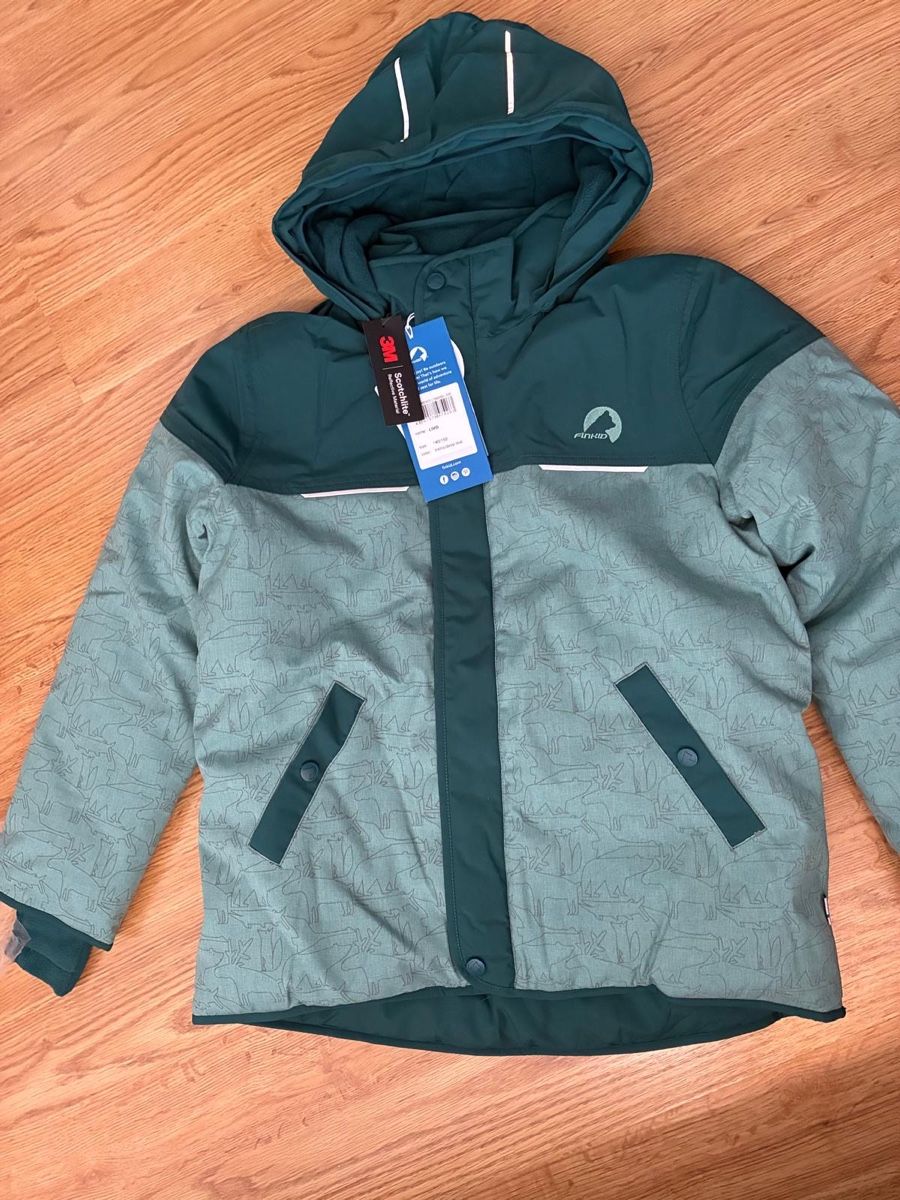 Finkid Giacche: Finkid Winterjacke NEU Gr. 140/150 – Nuovo e nell'imballaggio originale da Rotkreuz venduto da ZG6343