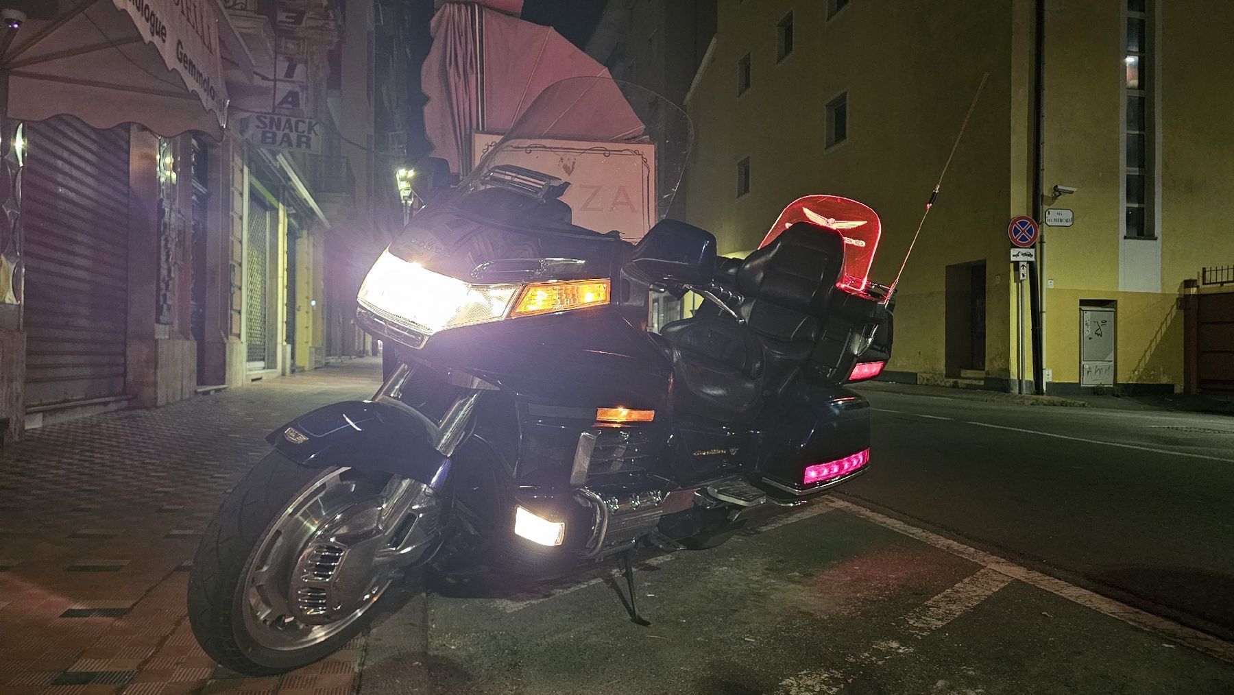 Honda Touring: Honda GL1500 – D'occasion à Chur par yar_nq9x 4