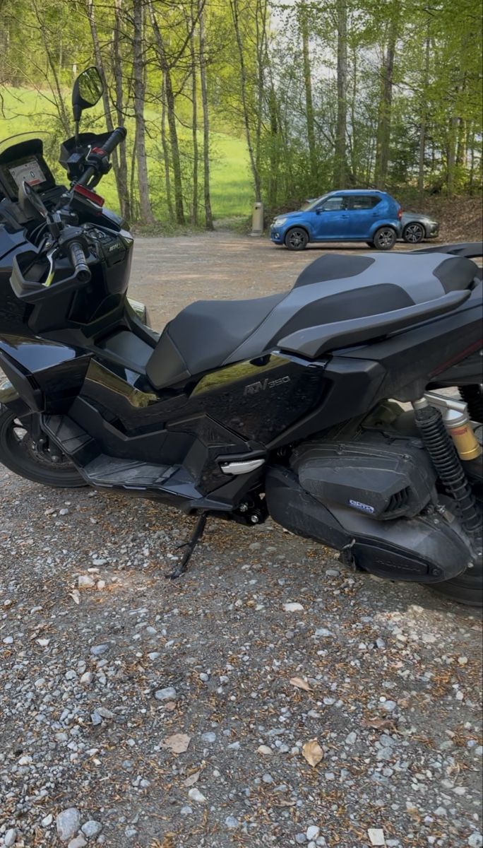 Honda Scooter: Honda ADV 350 – Usato da Thalwil venduto da Artii101 1