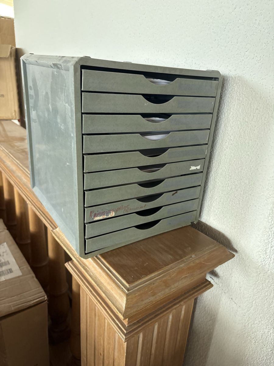 Sistemi di archiviazione: Schubladenbox grau mit 10 Fächern gebrauchter Zustand – Usato da Bilten venduto da vjo_qpx5