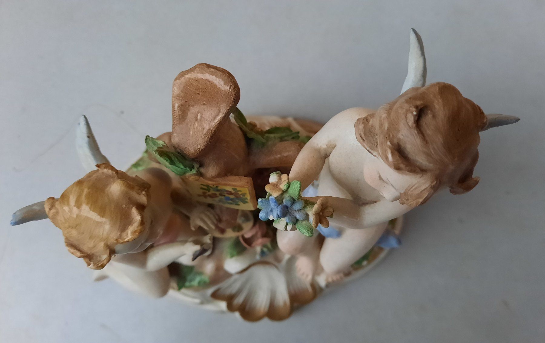 Statuette: Antike Porzellanfigur mit Engel – Usato da Weinfelden venduto da JoeBaer 2