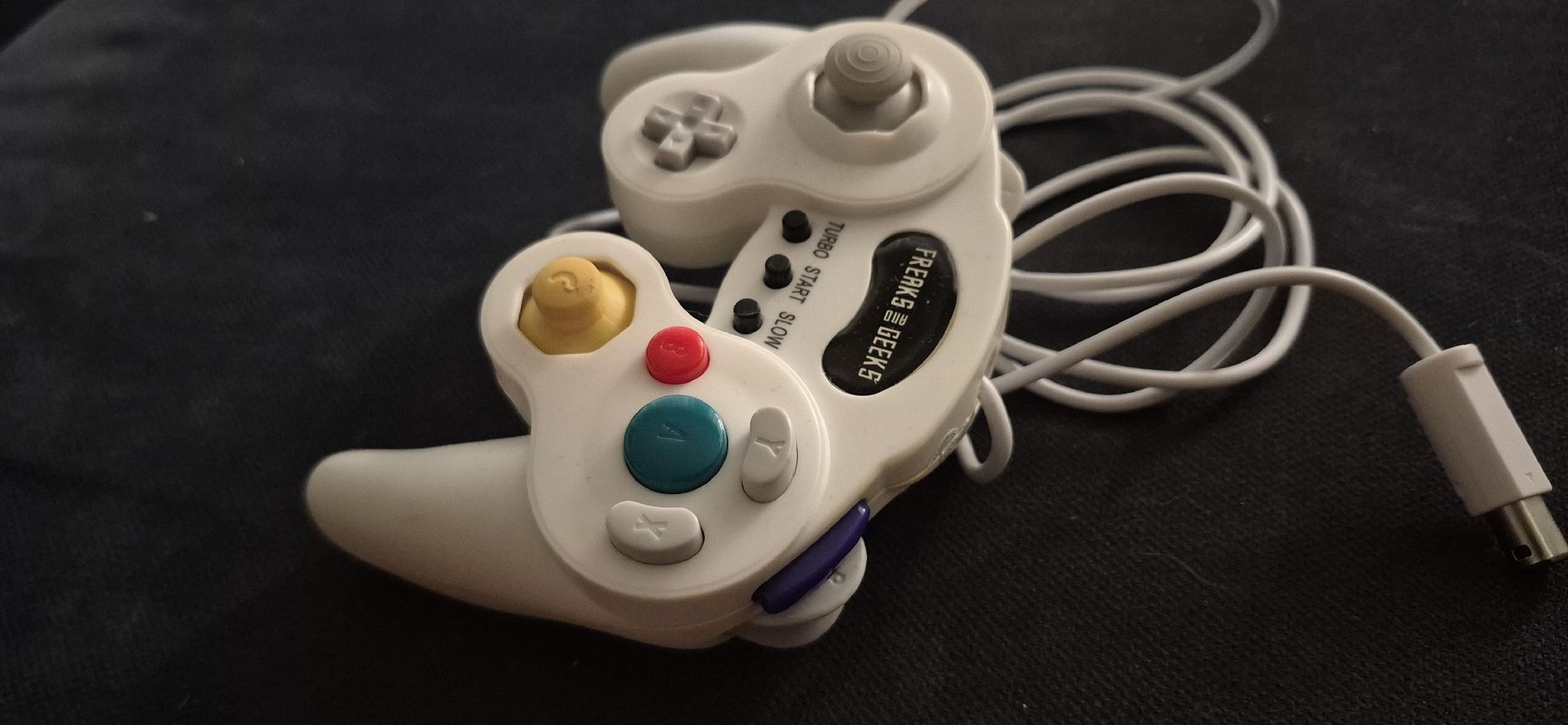 Controller: MANETTE CONTROLLER GAMECUBE FREAKS AND GEEKS RETRO GAMING  – Usato da Grand-Lancy venduto da luc111 8