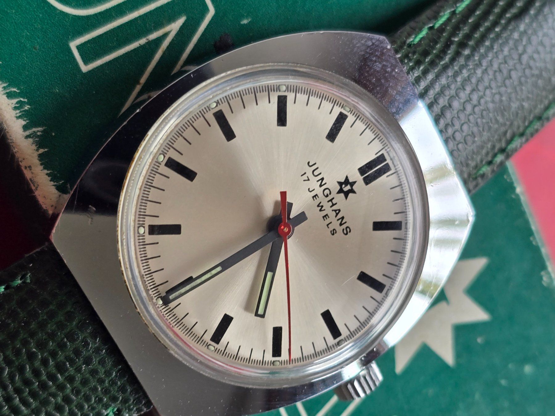Junghans Orologi: Junghans HA M.A.N. edition mit Box – Usato da Muri AG venduto da Corredor