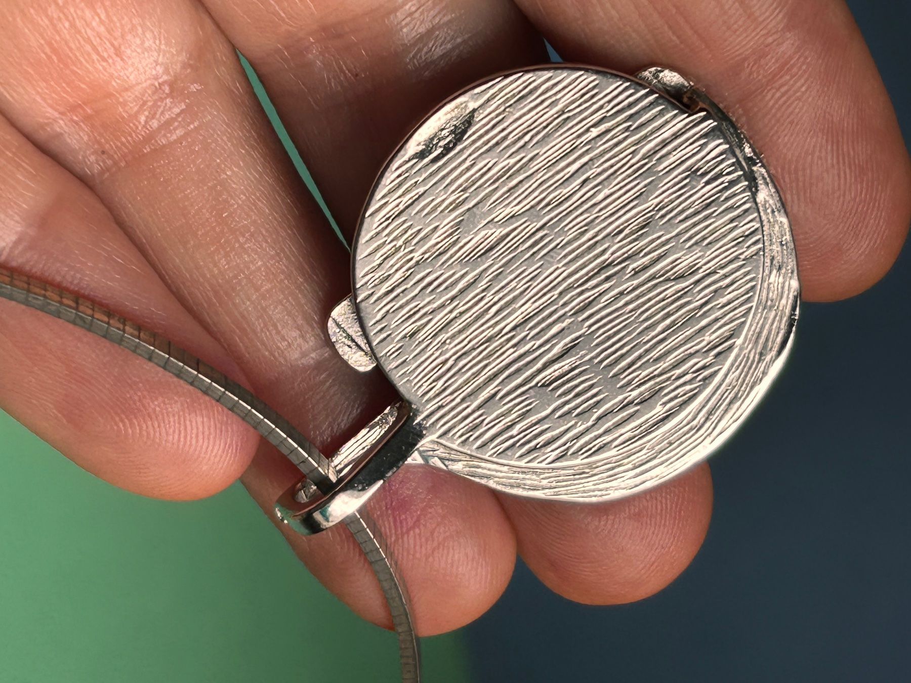 Ketten: Silberhalskette mit Anhänger, modisches Design ROSA – Gebraucht aus Laufen von belleskulptur 5