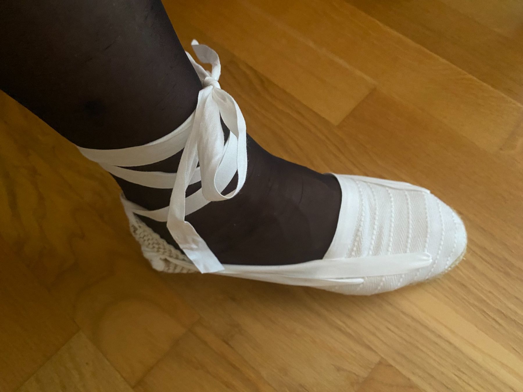 Scarpe da donna: Espadrilles weiss  Damen Gr. 39  Creation Catalane – Nuovo (secondo la descrizione) da Niederrohrdorf venduto da park5 1