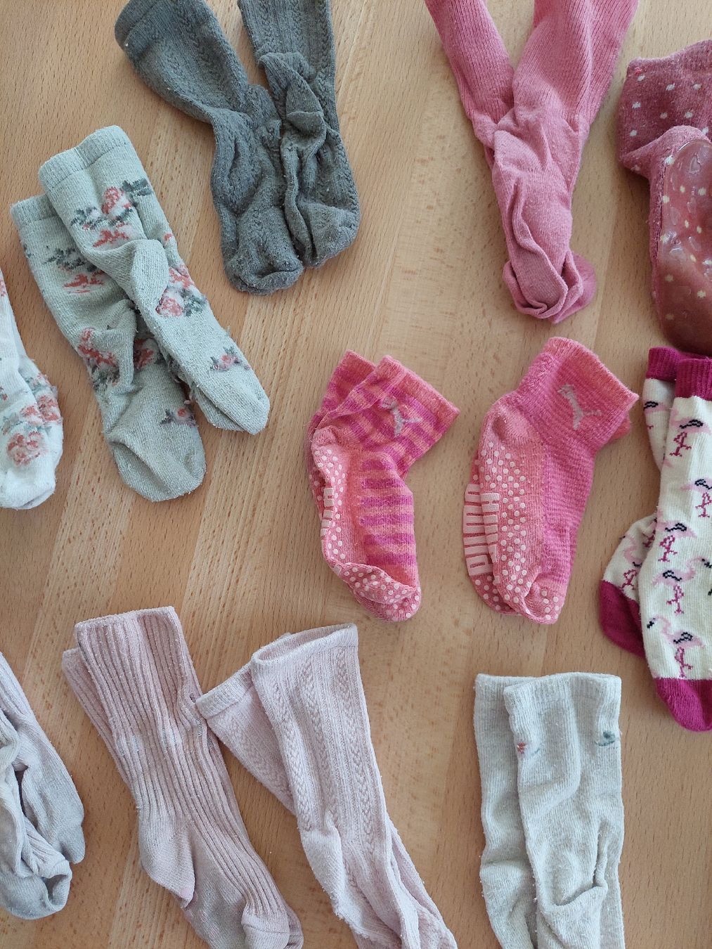 Calze per bambini: 17 paar Baby Socken – Usato da Gränichen venduto da JaelRoost 2