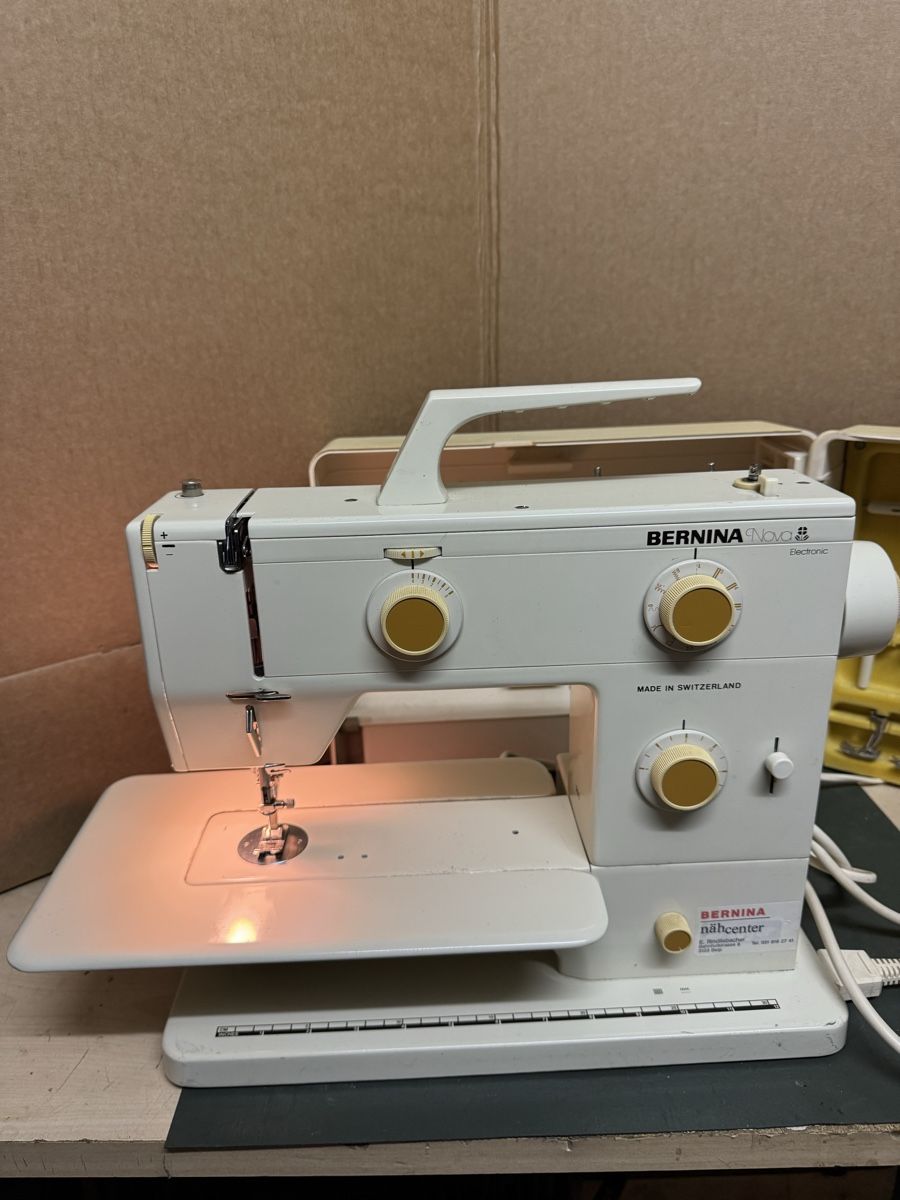 Bernina Macchine da cucire: Bernina Nova 900 Electronic – Difettoso da Belp venduto da ch1999 4