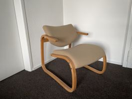 Gemütlicher Sessel Designklassiker