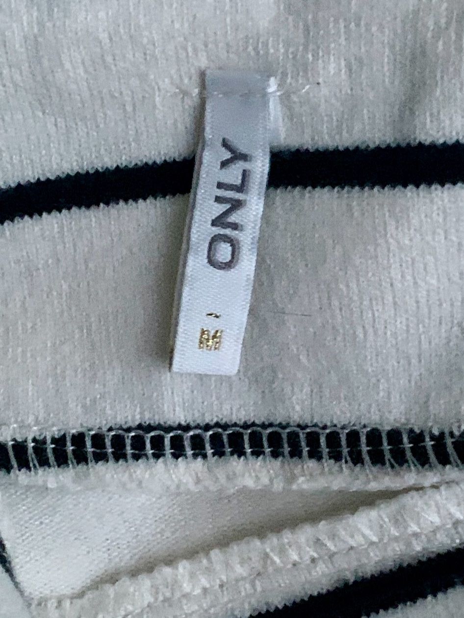 Only Maglioni & Felpe: Joli pull marin en maille douce&élastique ONLY 55%coton t.M – Nuovo (secondo la descrizione) da Martigny venduto da only__you 3