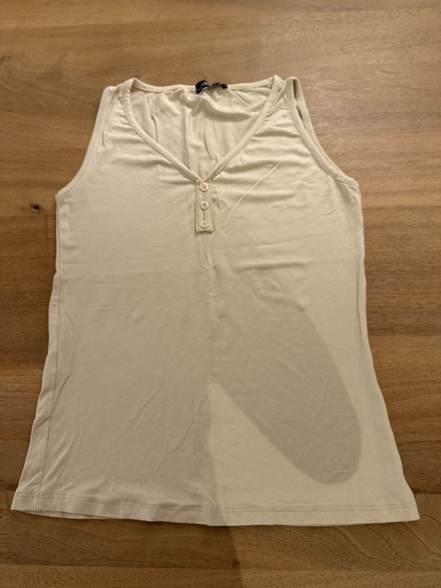 Tops: Light beige top – Neuf (Voir description) à Adliswil par Marjin