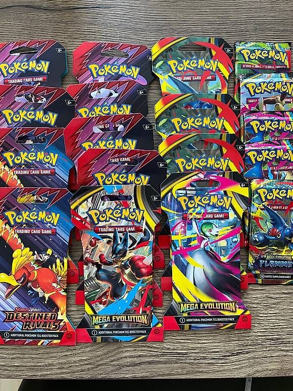 Pokémon Carte collezionabili: Pokémon, 18 Päckli – Nuovo e nell'imballaggio originale da Küssnacht am Rigi venduto da Ropamu