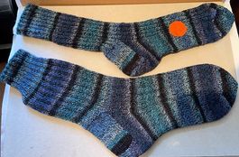 Strick Socken handgestrickt blau Grösse 46-47 neu *2