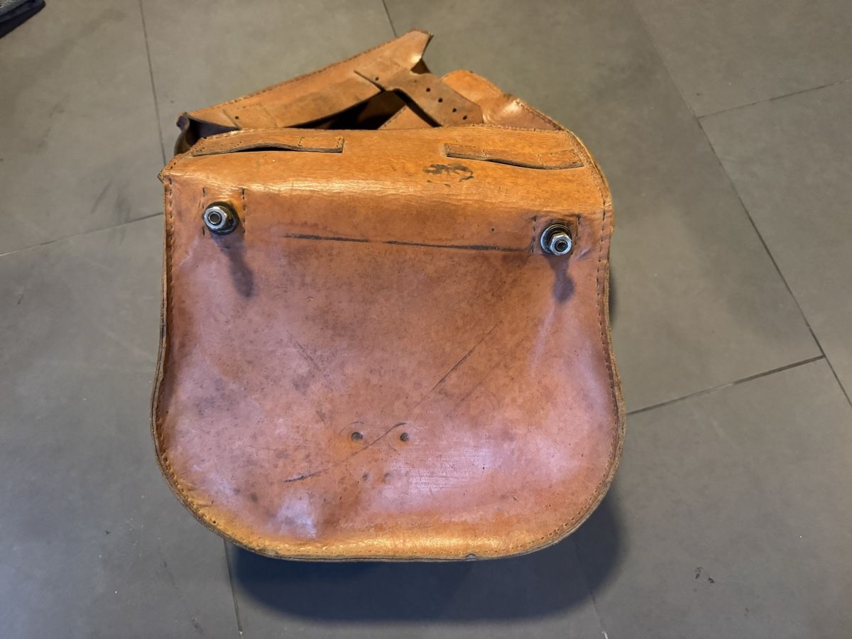 Harley-Davidson Borse: Echt-Leder Satteltaschen Harley Davidson – Usato da Aathal-Seegräben venduto da Romeo8607 1