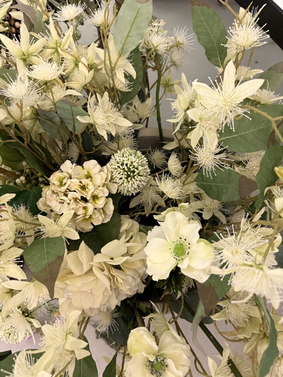 Alle Dekorationen: Künstlichen Blumen – Gebraucht aus Pfäffikon SZ von Tonimarroni99 9