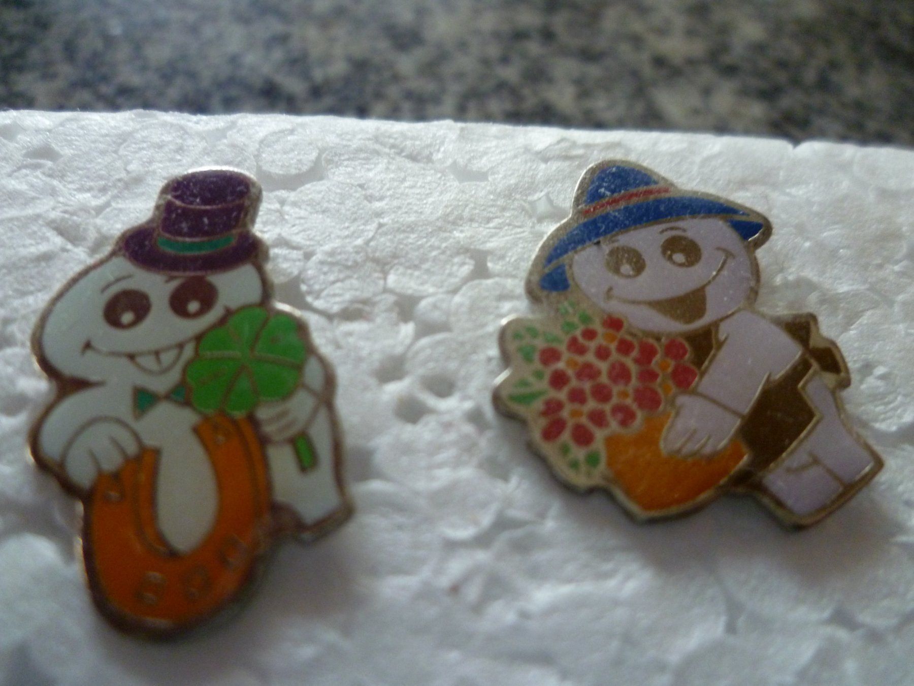 Maga Placchette & Badge: Pins – Nuovo (secondo la descrizione) da Bargen BE venduto da angel611