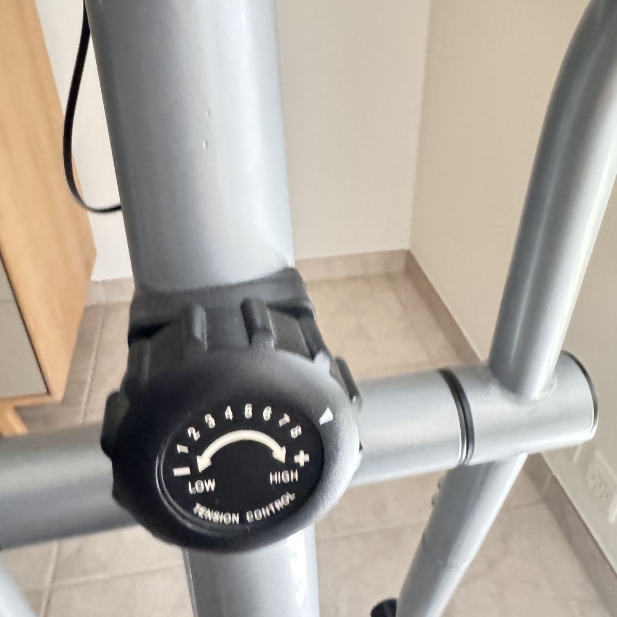 Hometrainer: Crosstrainer Body Shape Gebrauchtes Gerät mit Tacho – Usato da Tann venduto da gor_pyy9 2