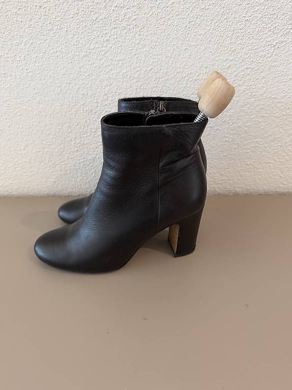 Scarpe da donna: Stiefelletten Leder Gr. 37 – Usato da Zürich venduto da hoiliaaa 3