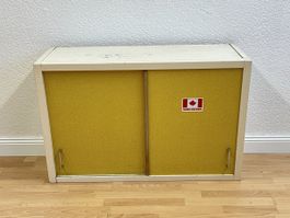 Vintage Schrank im Mid-Century Stil mit Schiebetüren