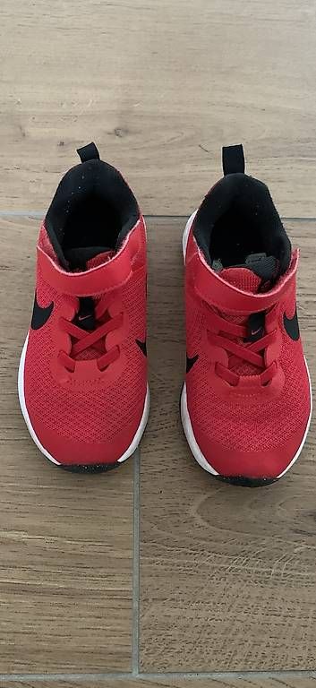 Scarpe per ragazzi: Sneakers  – Usato da Basel venduto da Frani010