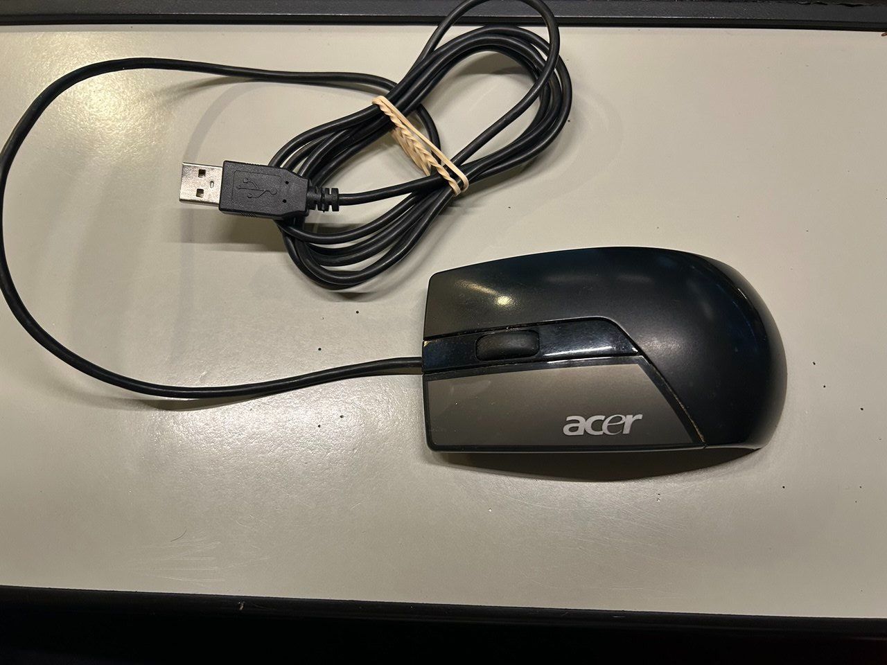 Acer Mouse: Mouse USB Acer – Usato da Giubiasco venduto da LorisVale 1