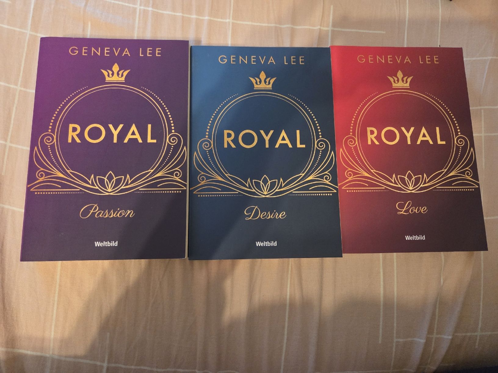 Bücher: Geneva Lee Royal Trilogie - Neu – Neu (gemäss Beschreibung) aus Leuggern von Raheell