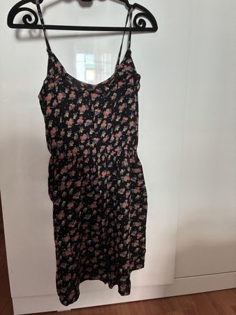 Kleid mit Blumenmuster