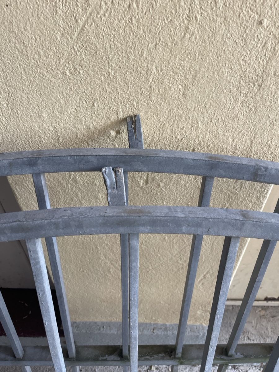 Griglie e Inferriate: 2 Gitter für Garten  – Usato da Villnachern venduto da socondlife 2