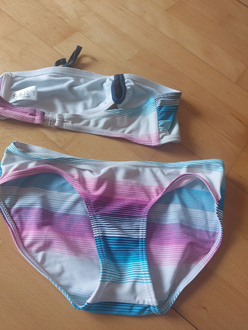 Costumi da bagno & Bikini: Bikini Gr 140 – Usato da Landquart venduto da Cedes 2